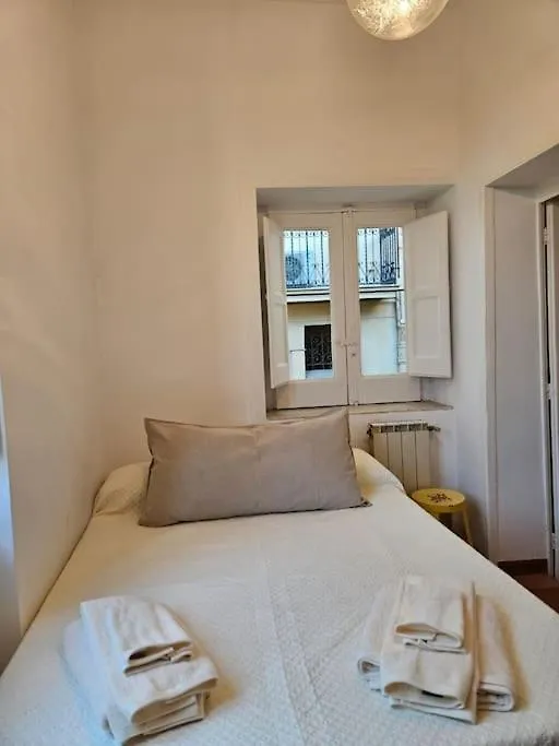 La Casetta A Chiaia Di Goti Naples